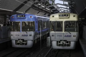 Street scenes and Disappointment from Shinjuku 15 Keio-Inokashira Line trains